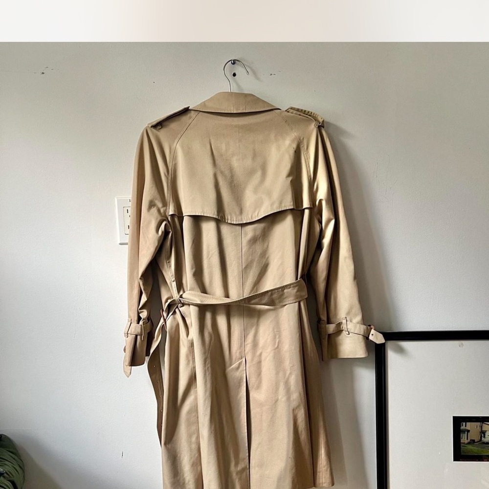 Burberry Beige Trench Coat with Signature Check Lining - Picture 3 of 3